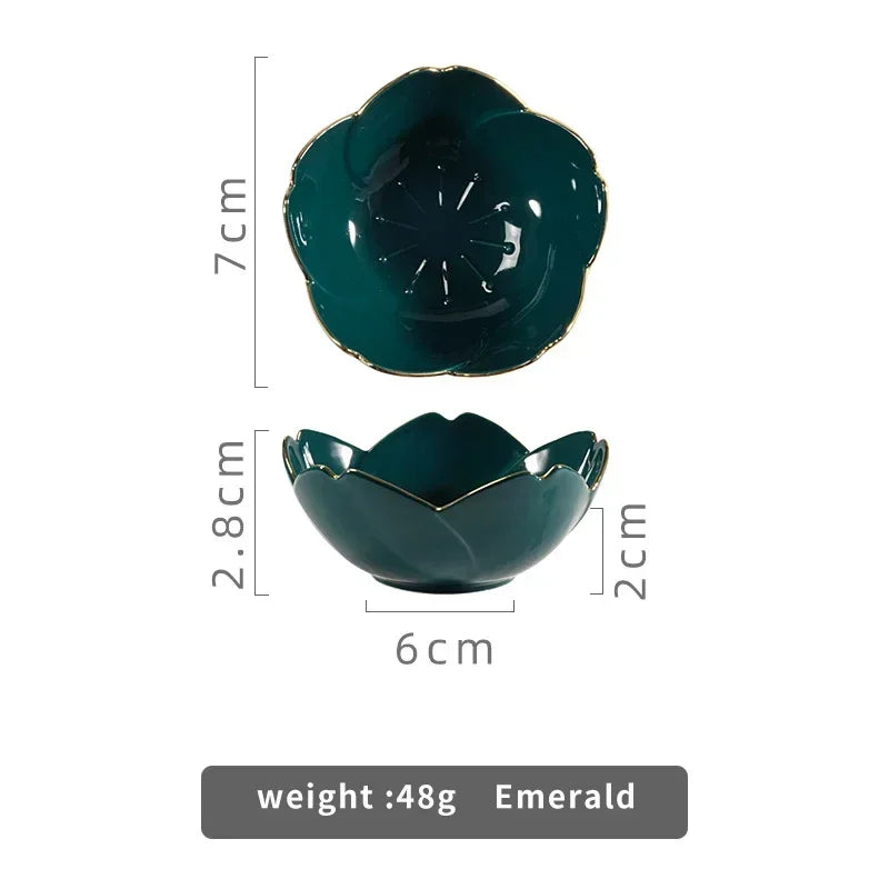 Japanese Style Ceramic Dish in Four Colors