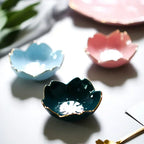 Japanese Style Ceramic Dish in Four Colors